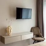 Iron By Mb Apartament *