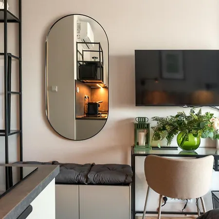 Iron By Mb Apartament *
