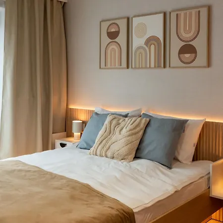 Iron By Mb Apartment Krakow