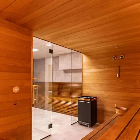 Iron By Mb קרקוב